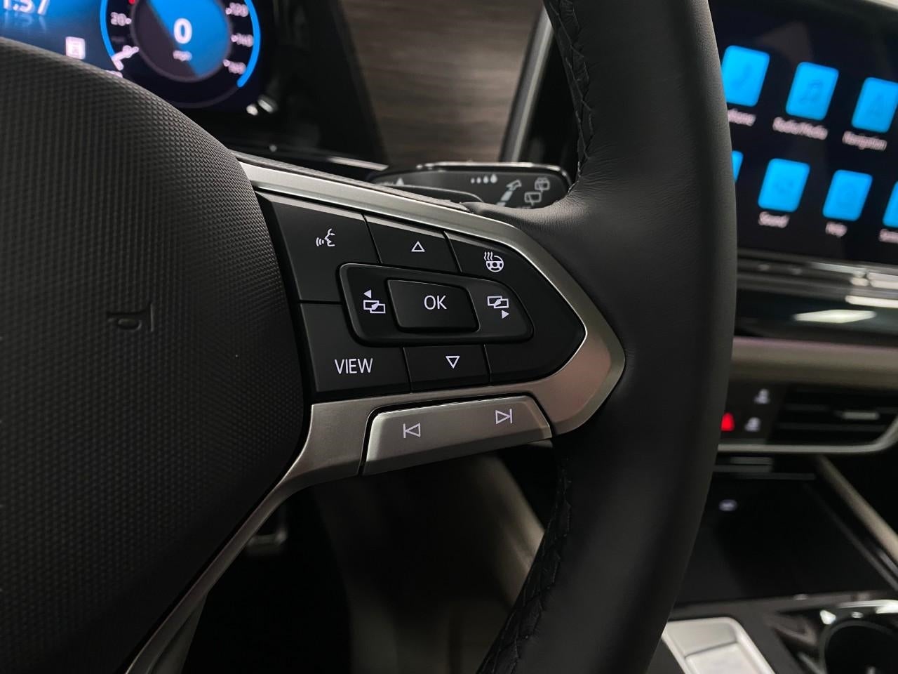 2026 Volkswagen Atlas 2.0T SEL Premium R-Line 4MOTION