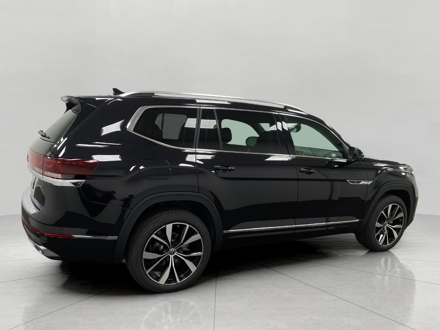 2026 Volkswagen Atlas 2.0T SEL Premium R-Line 4MOTION