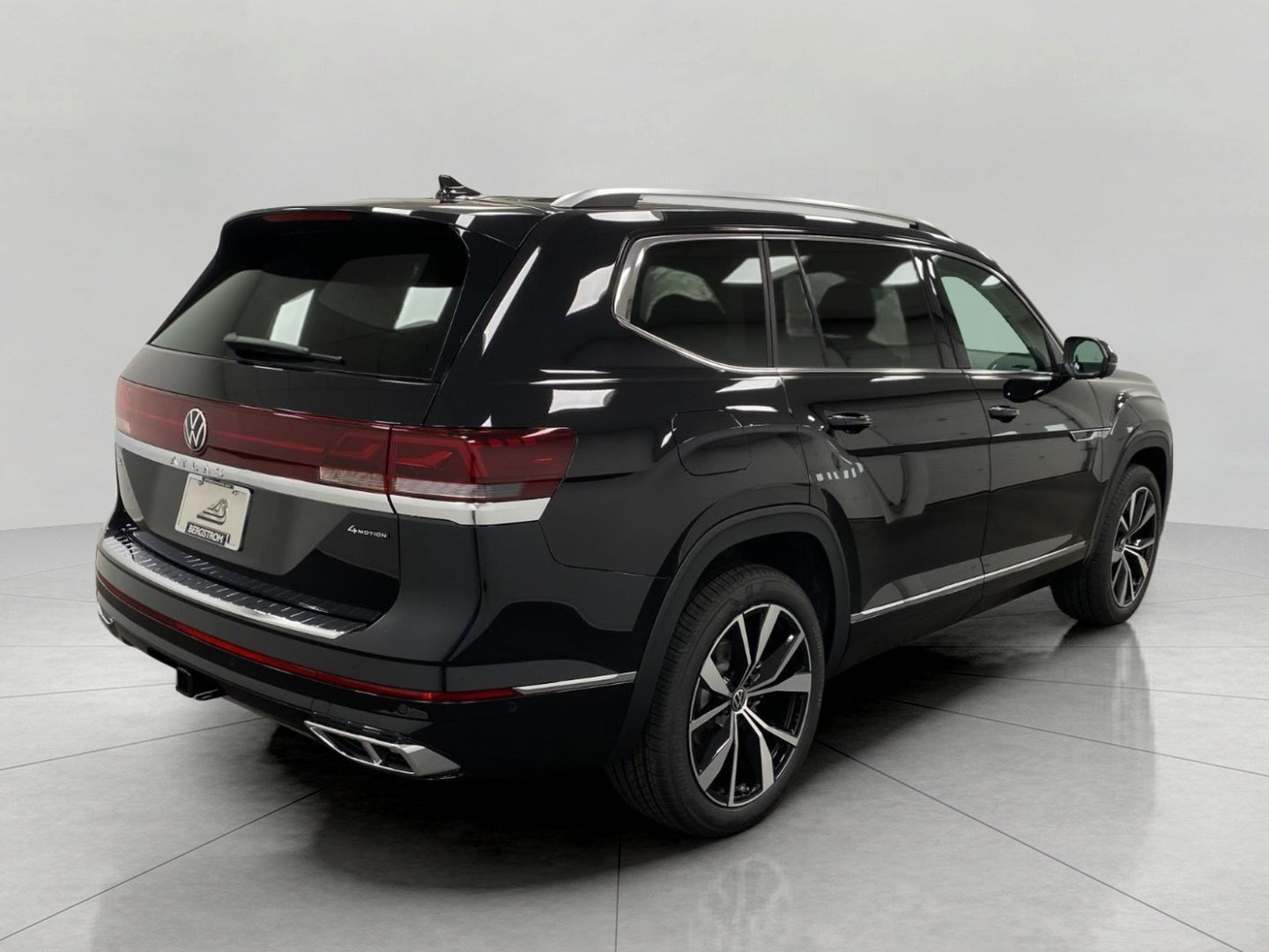 2026 Volkswagen Atlas 2.0T SEL Premium R-Line 4MOTION