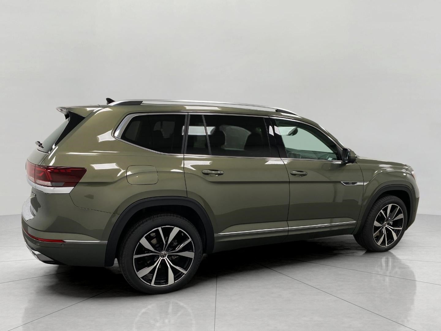 2026 Volkswagen Atlas 2.0T SEL Premium R-Line 4MOTION