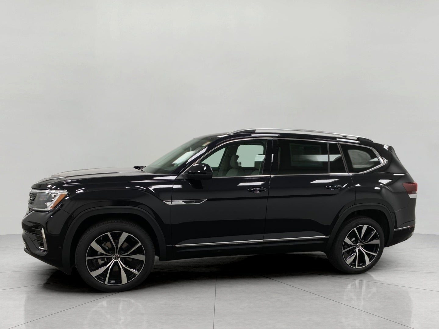2026 Volkswagen Atlas 2.0T SEL Premium R-Line 4MOTION