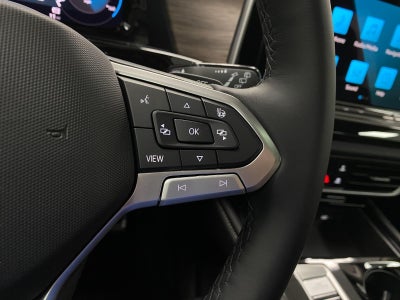 2026 Volkswagen Atlas 2.0T SEL Premium R-Line 4MOTION