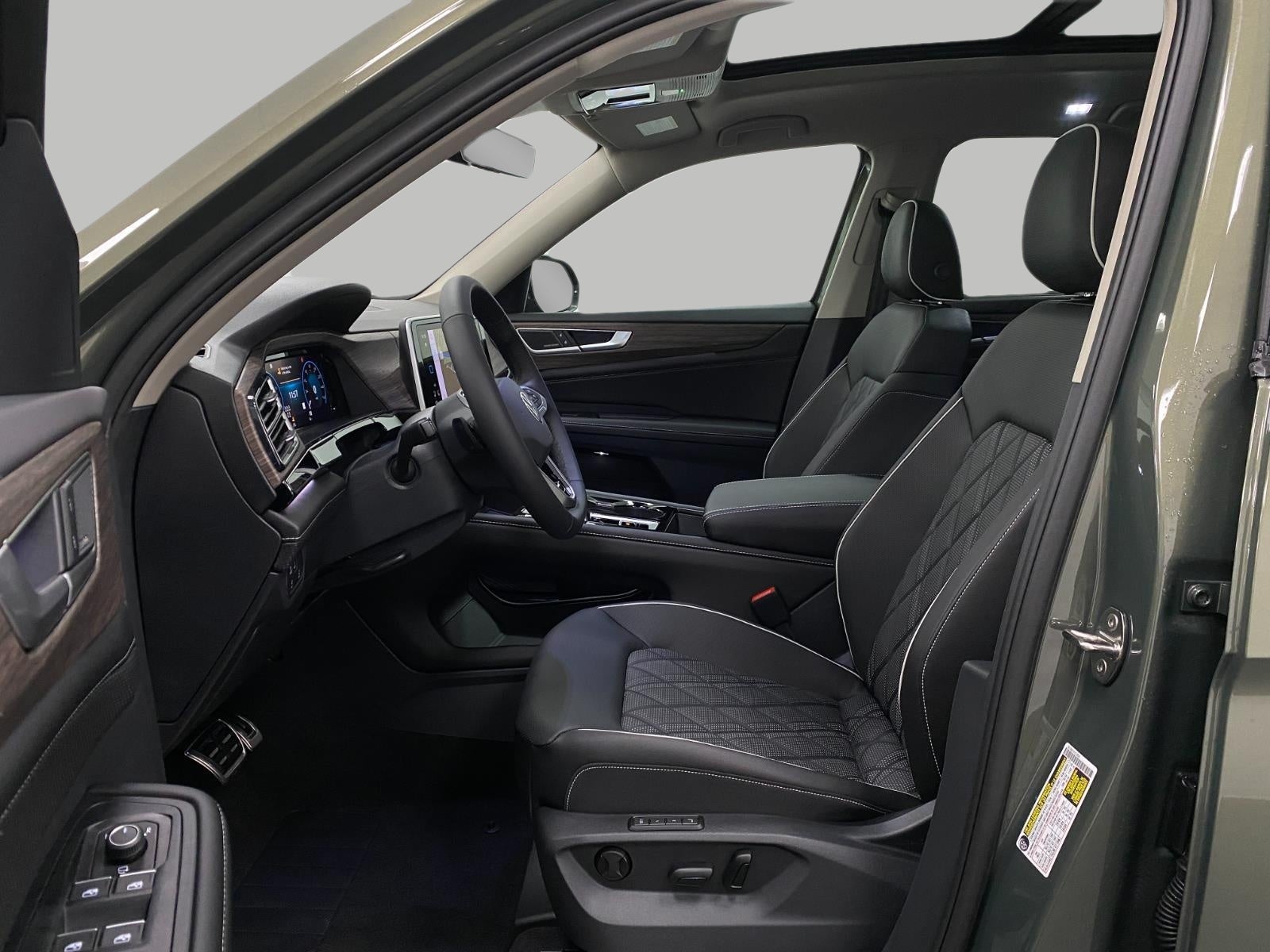 2026 Volkswagen Atlas 2.0T SEL Premium R-Line 4MOTION