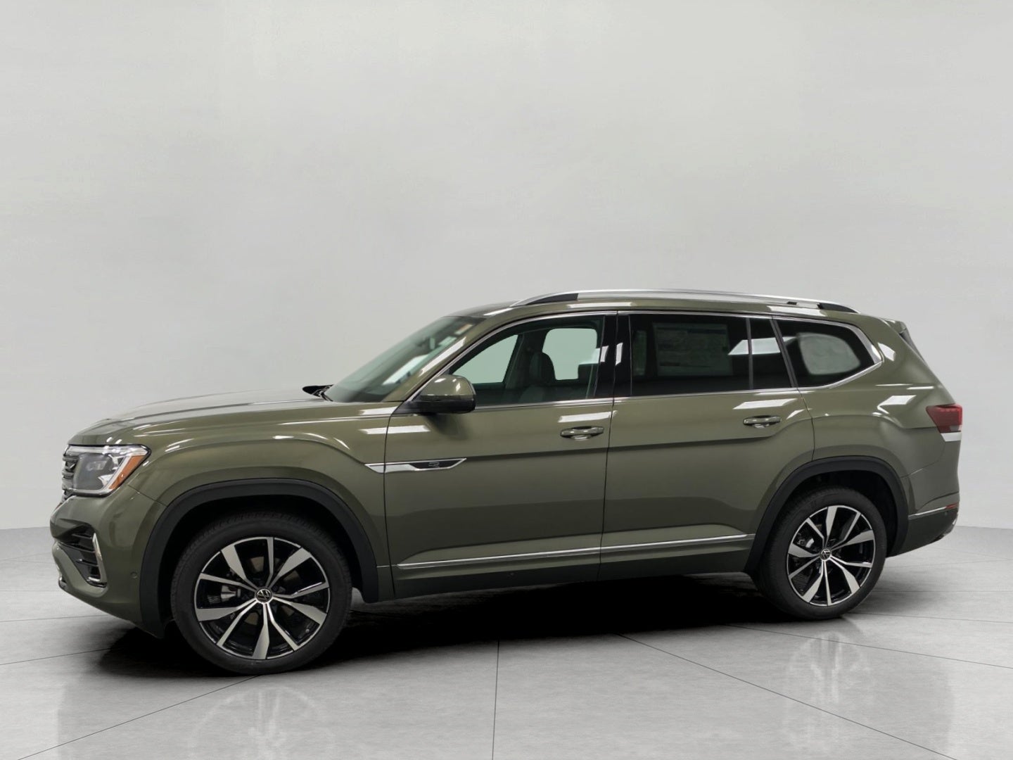 2026 Volkswagen Atlas 2.0T SEL Premium R-Line 4MOTION