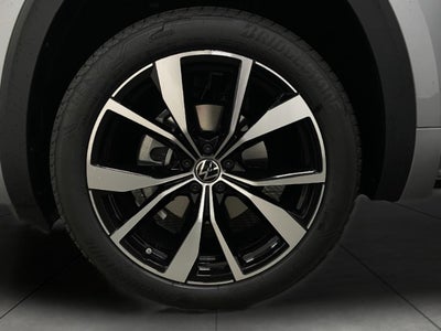 2026 Volkswagen Atlas 2.0T SEL Premium R-Line 4MOTION