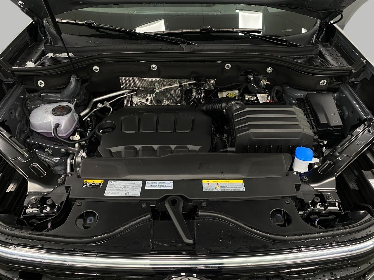 2026 Volkswagen Atlas 2.0T SEL Premium R-Line 4MOTION