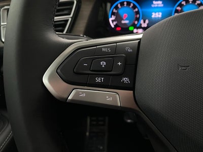 2026 Volkswagen Atlas 2.0T SEL Premium R-Line 4MOTION