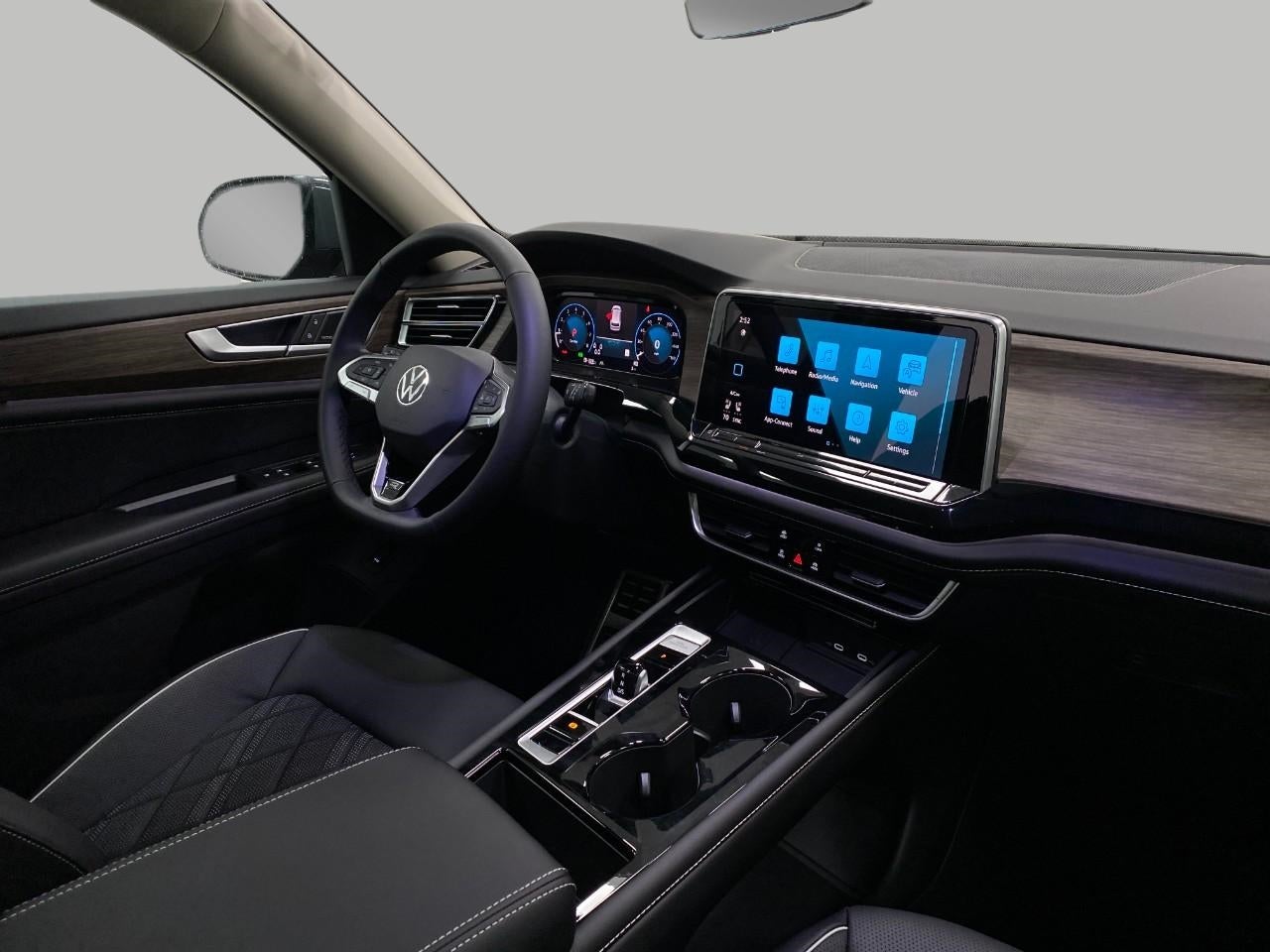 2026 Volkswagen Atlas 2.0T SEL Premium R-Line 4MOTION