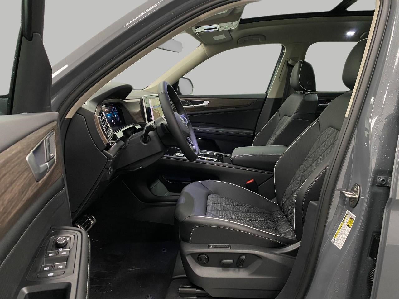 2026 Volkswagen Atlas 2.0T SEL Premium R-Line 4MOTION