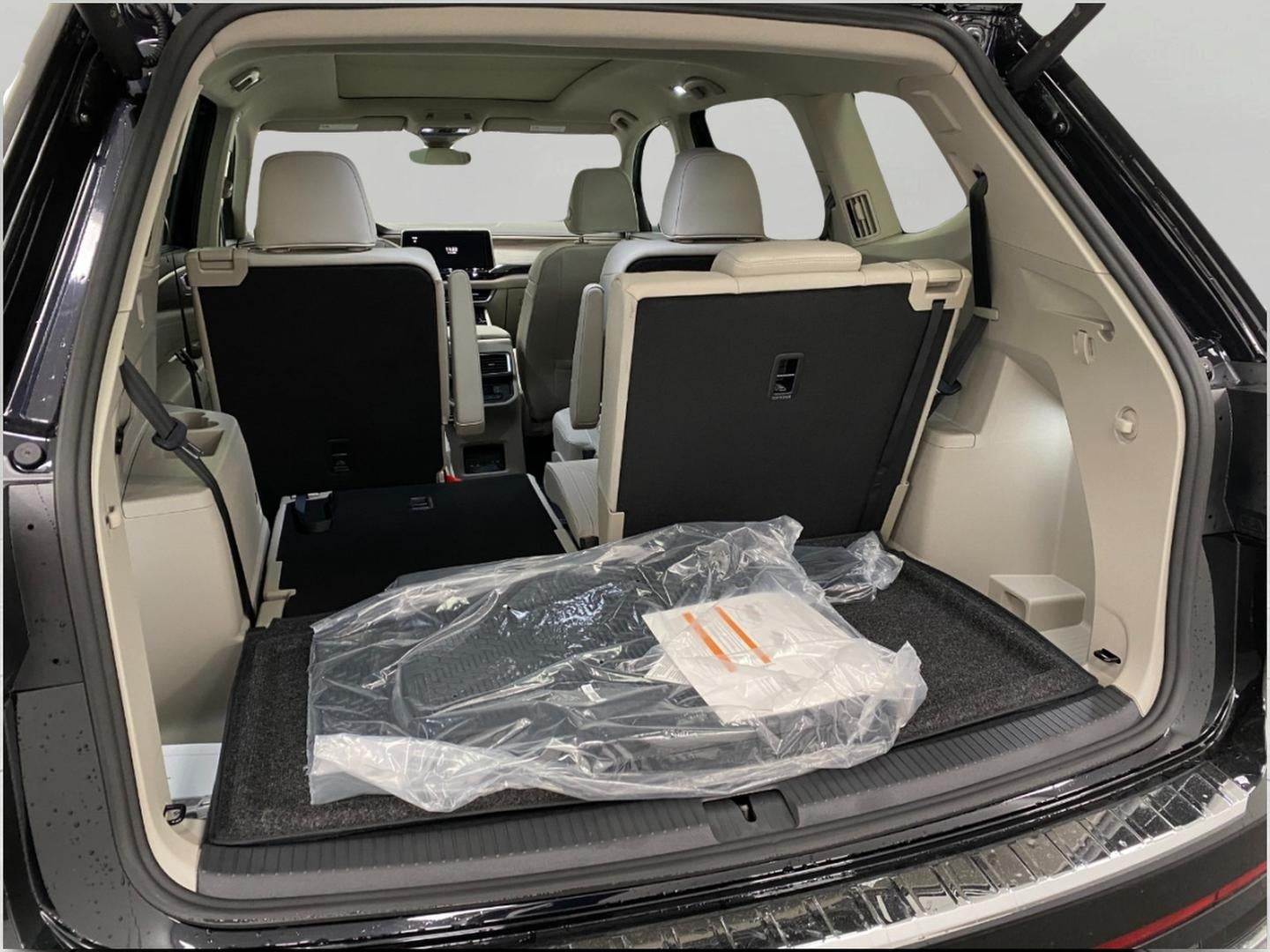 2026 Volkswagen Atlas 2.0T SEL Premium R-Line 4MOTION