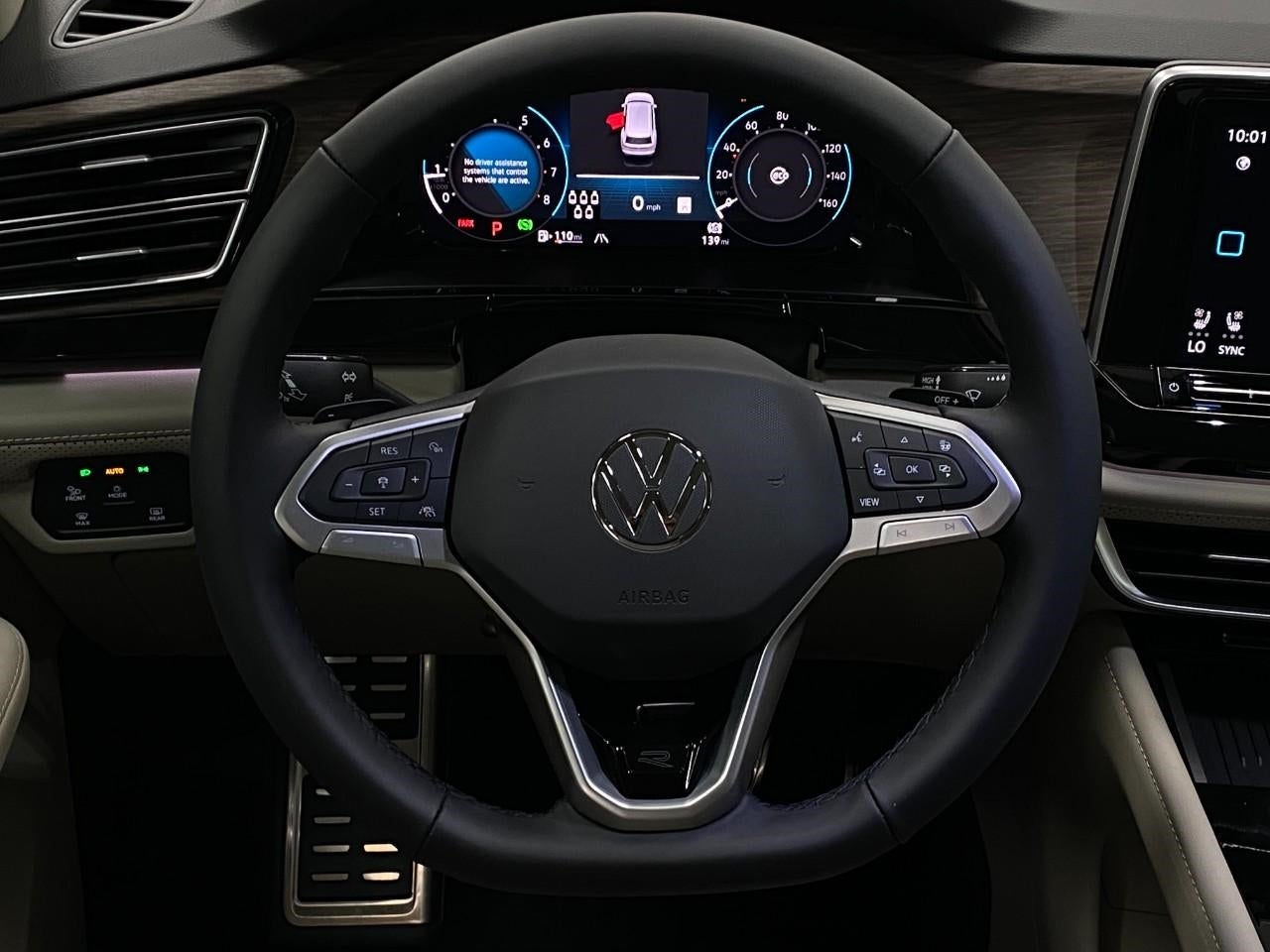 2026 Volkswagen Atlas 2.0T SEL Premium R-Line 4MOTION