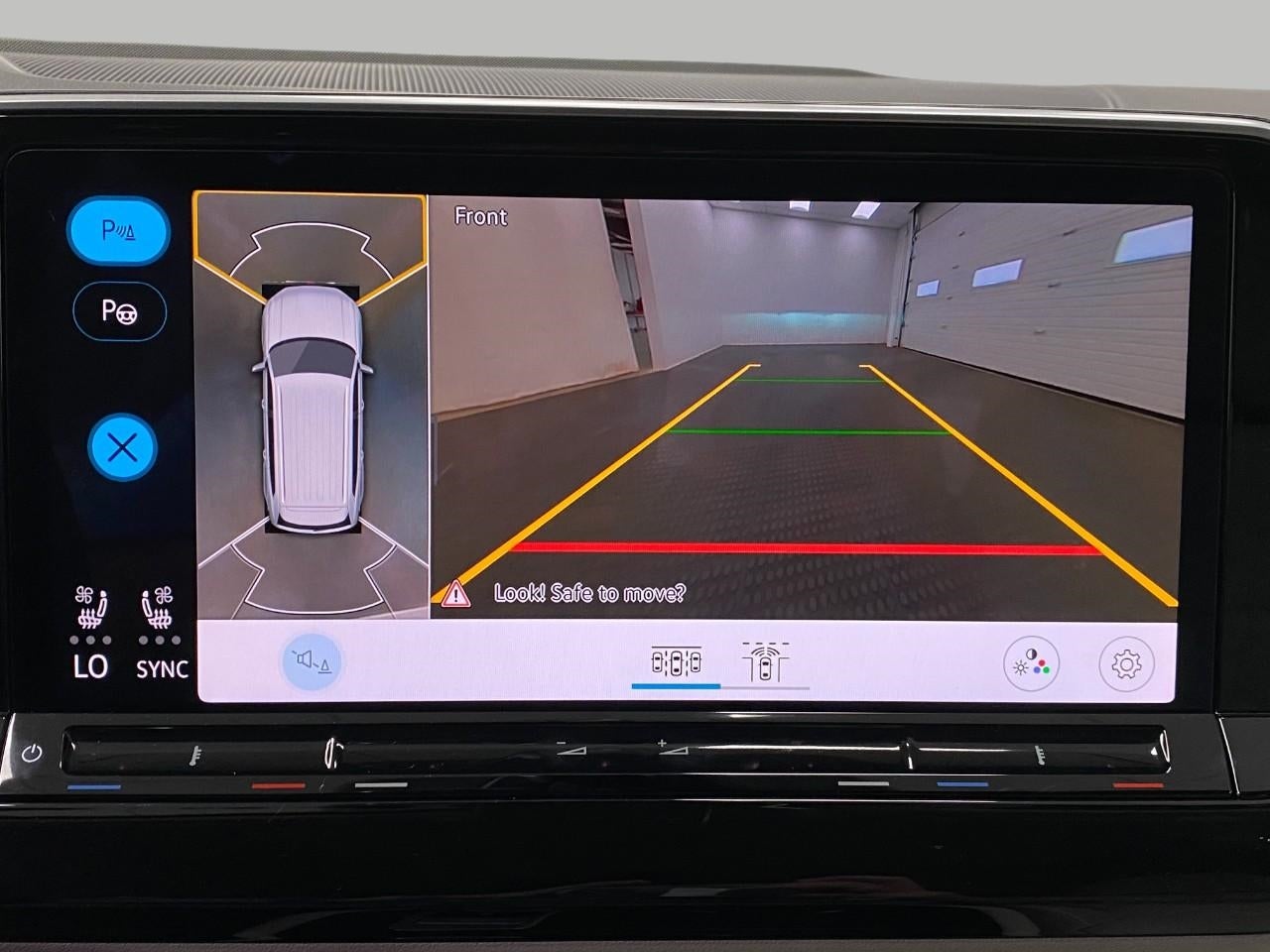 2026 Volkswagen Atlas 2.0T SEL Premium R-Line 4MOTION