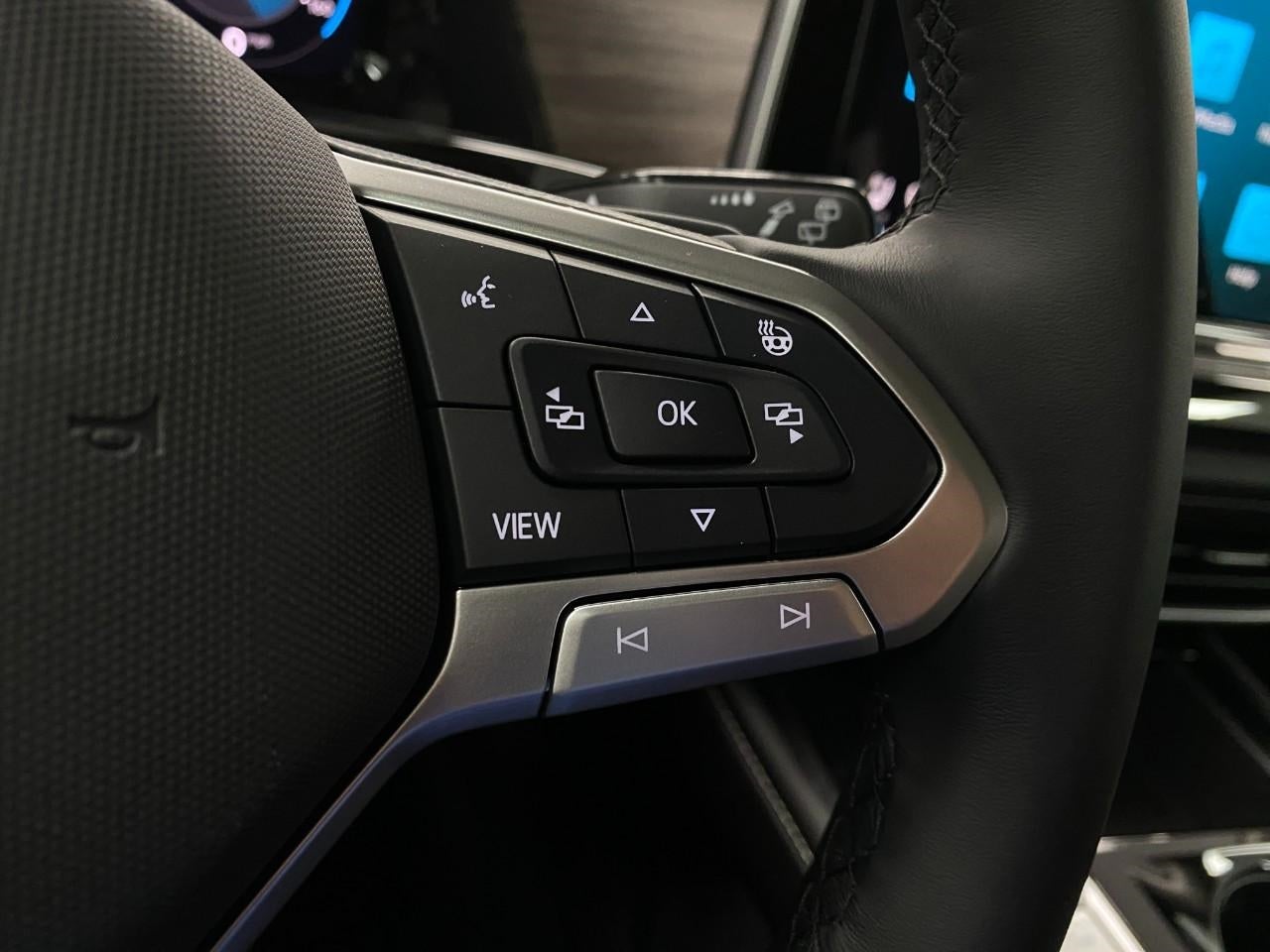 2026 Volkswagen Atlas 2.0T SEL Premium R-Line 4MOTION