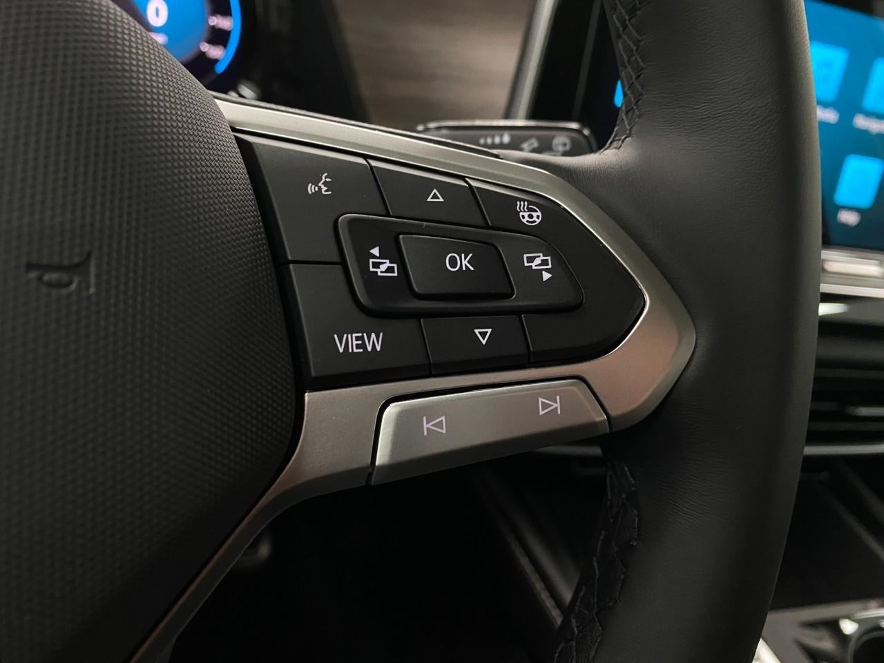 2026 Volkswagen Atlas 2.0T SEL Premium R-Line 4MOTION