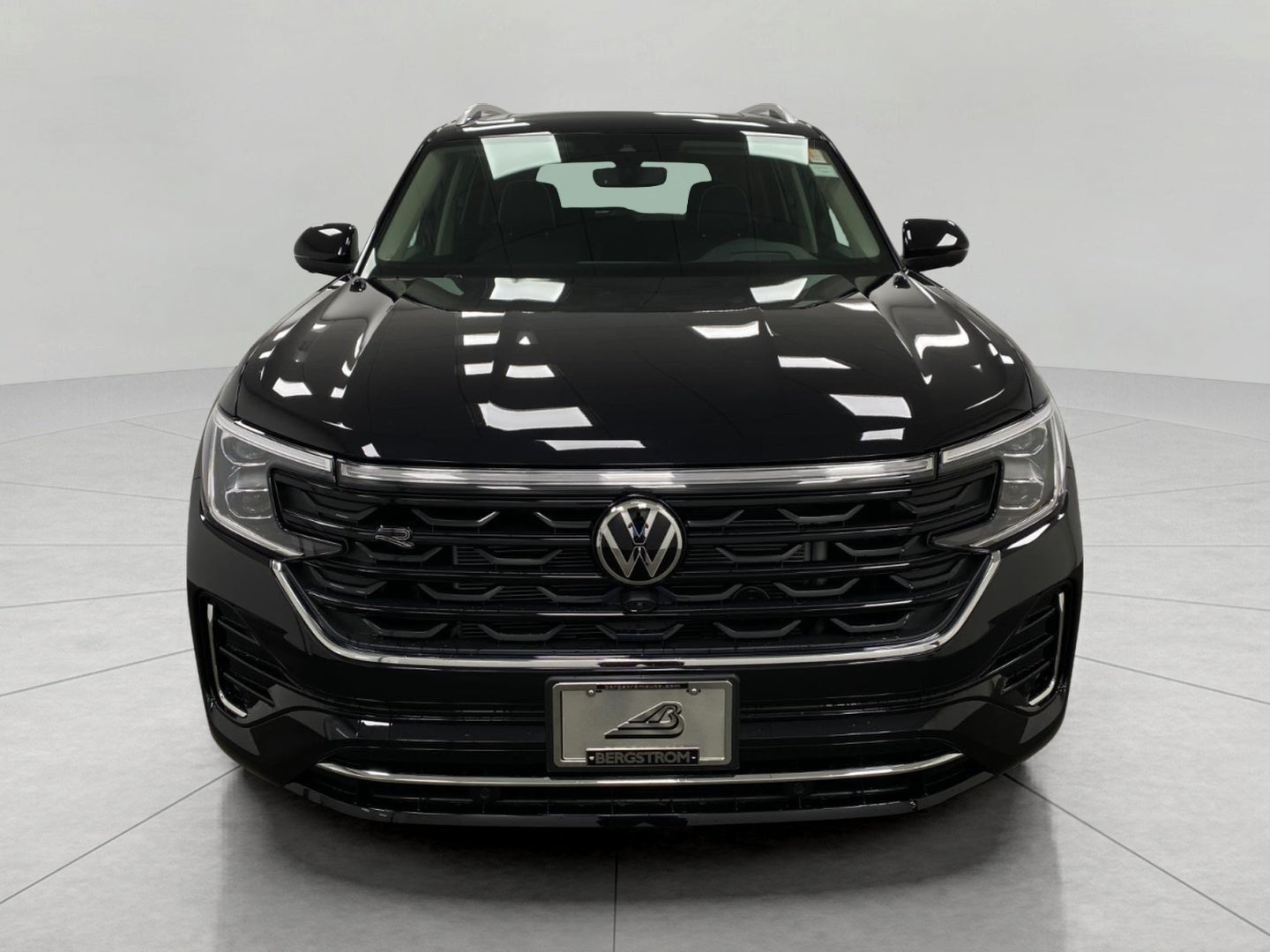 2026 Volkswagen Atlas 2.0T SEL Premium R-Line 4MOTION