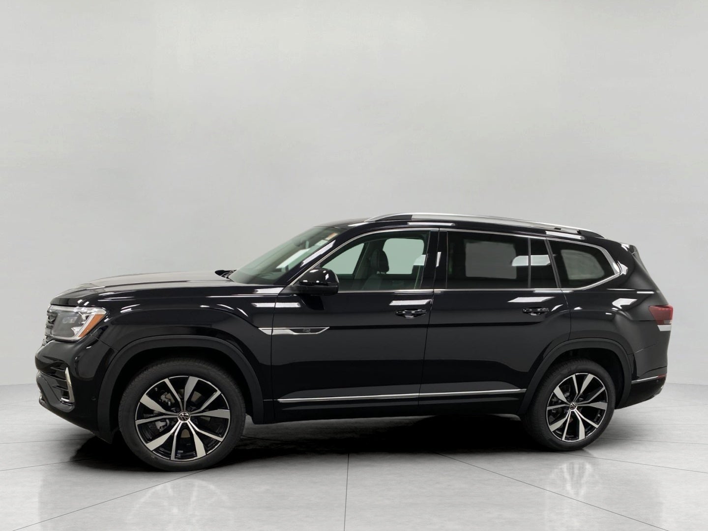 2026 Volkswagen Atlas 2.0T SEL Premium R-Line 4MOTION