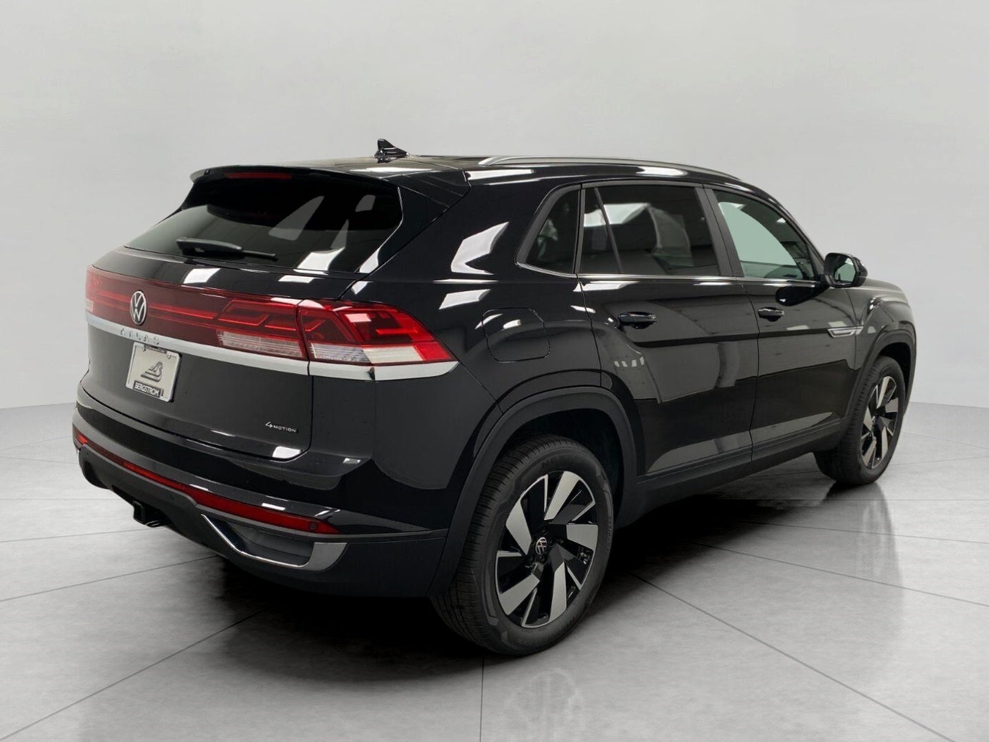 2026 Volkswagen Atlas Cross Sport 2.0T SE w/Technology 4MOTION