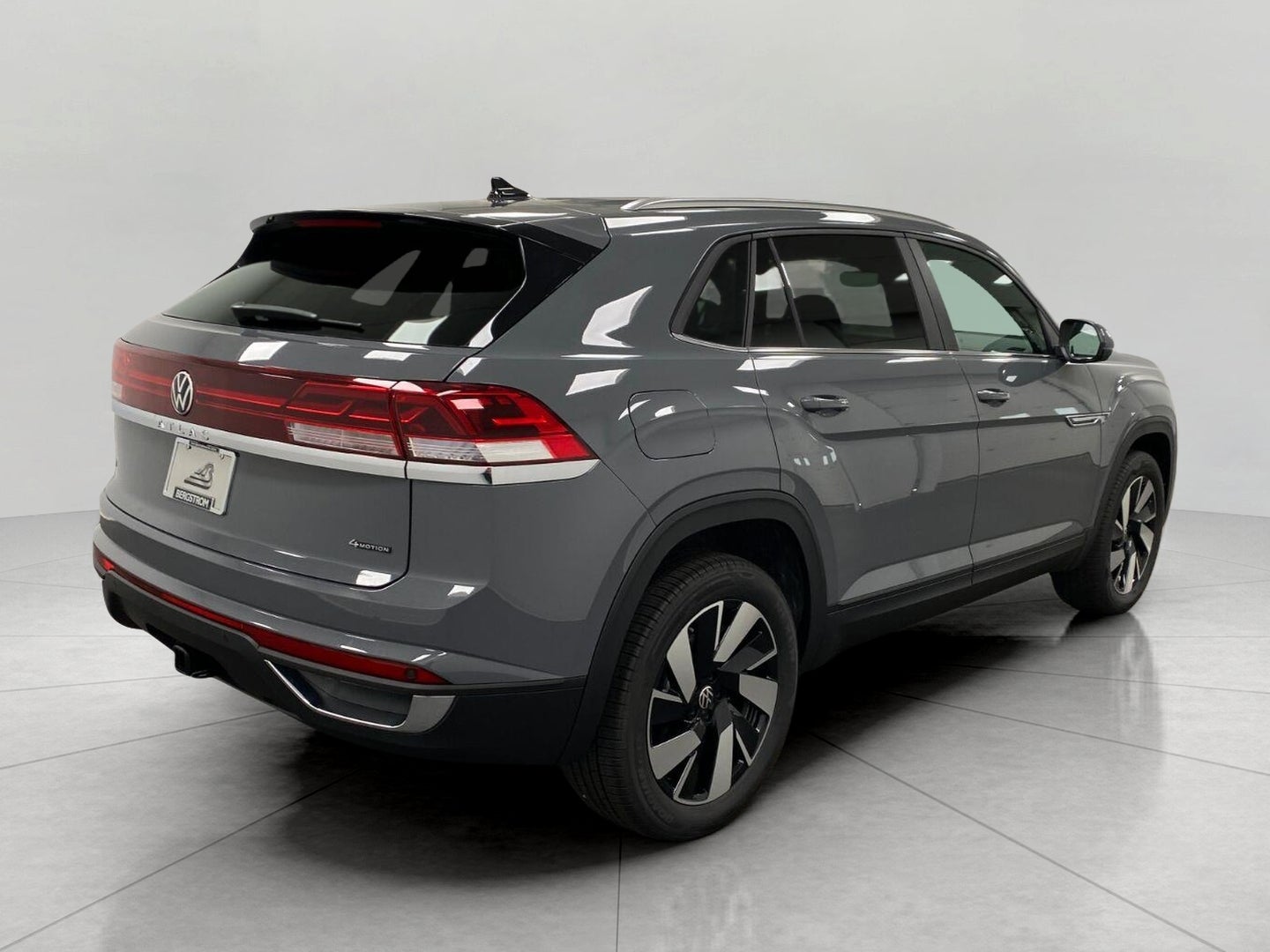 2026 Volkswagen Atlas Cross Sport 2.0T SE w/Technology 4MOTION