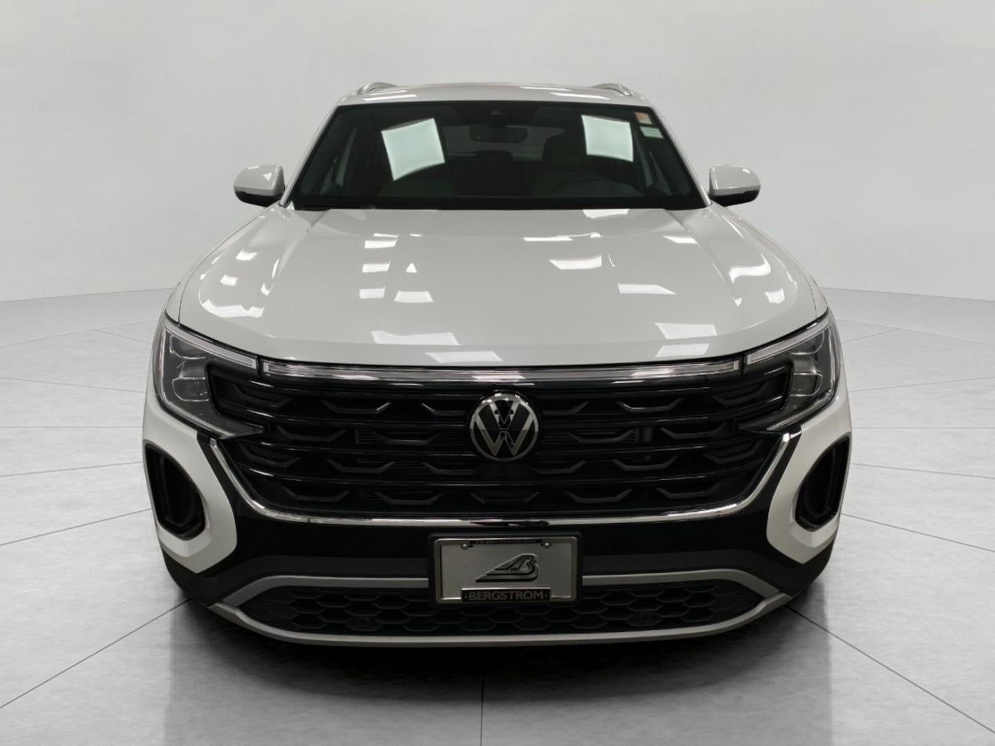 2026 Volkswagen Atlas Cross Sport 2.0T SE w/Technology 4MOTION