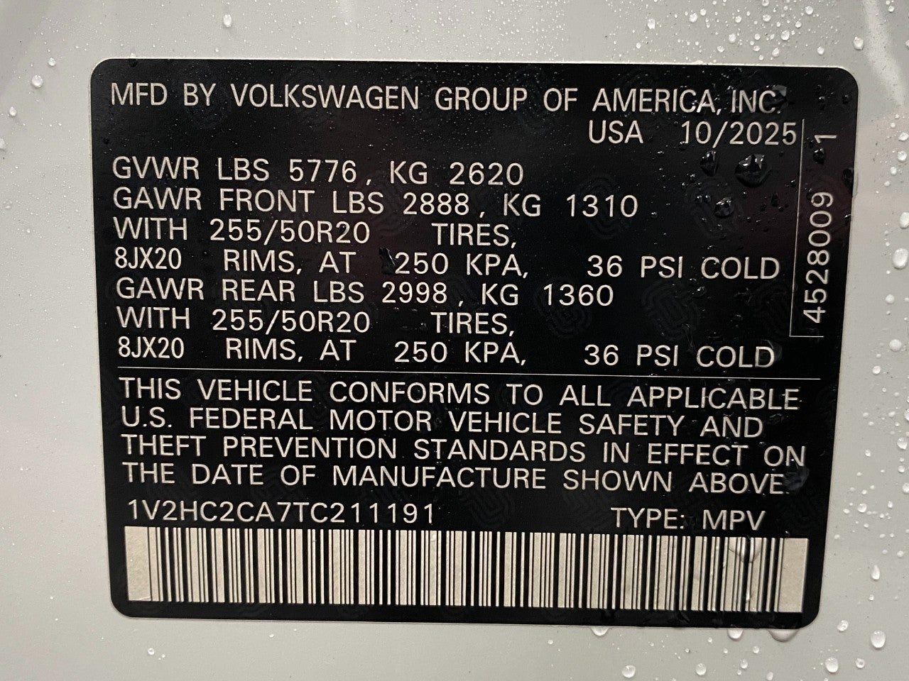 2026 Volkswagen Atlas Cross Sport 2.0T SE w/Technology 4MOTION