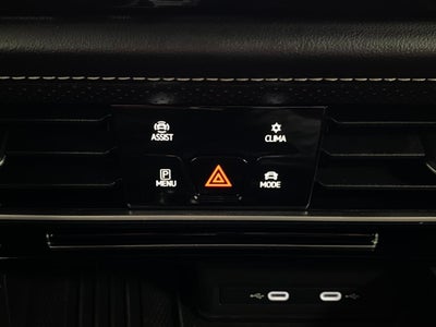 2025 Volkswagen Atlas Cross Sport 2.0T SE w/Technology 4MOTION