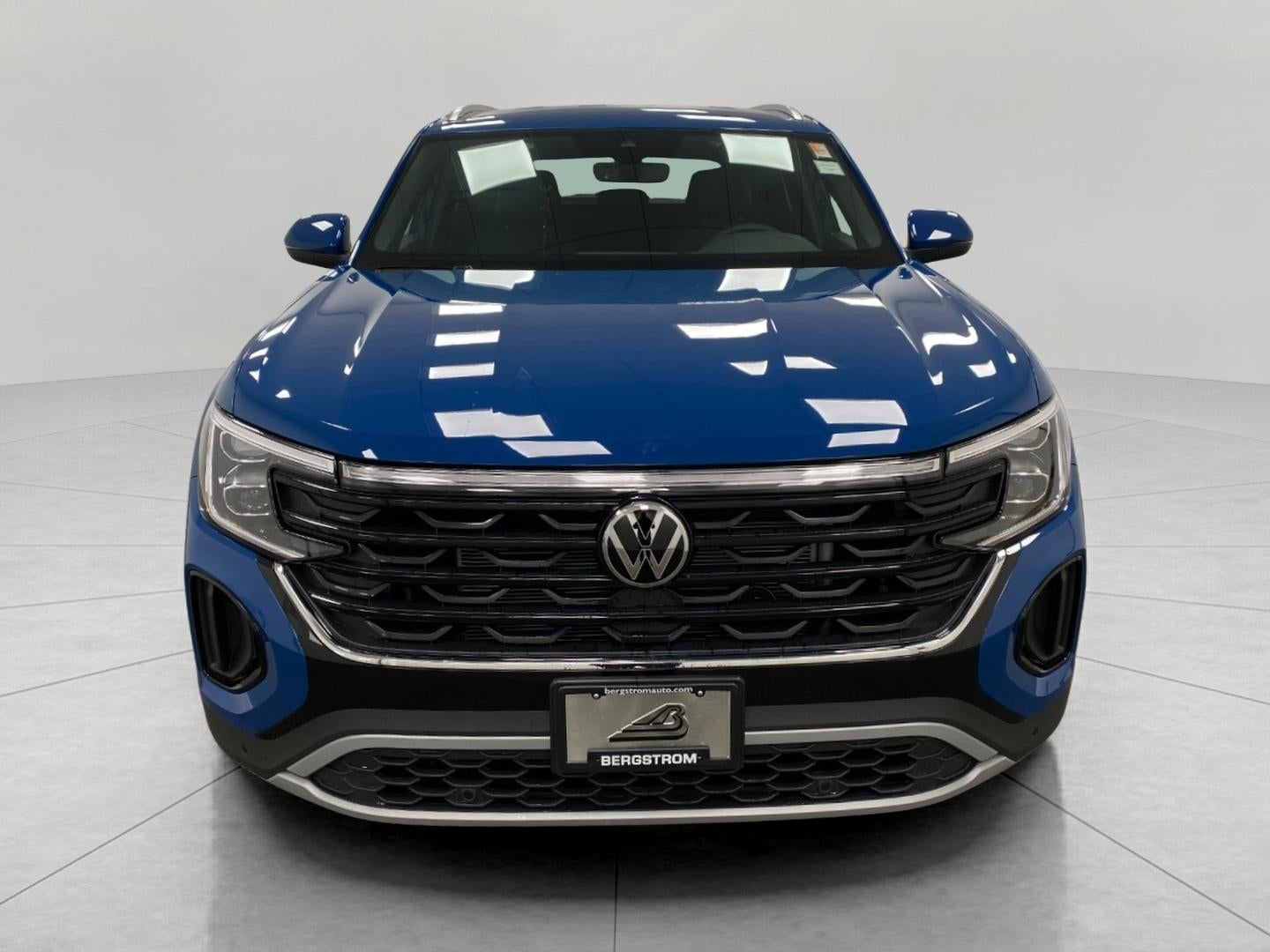 2025 Volkswagen Atlas Cross Sport 2.0T SE w/Technology 4MOTION