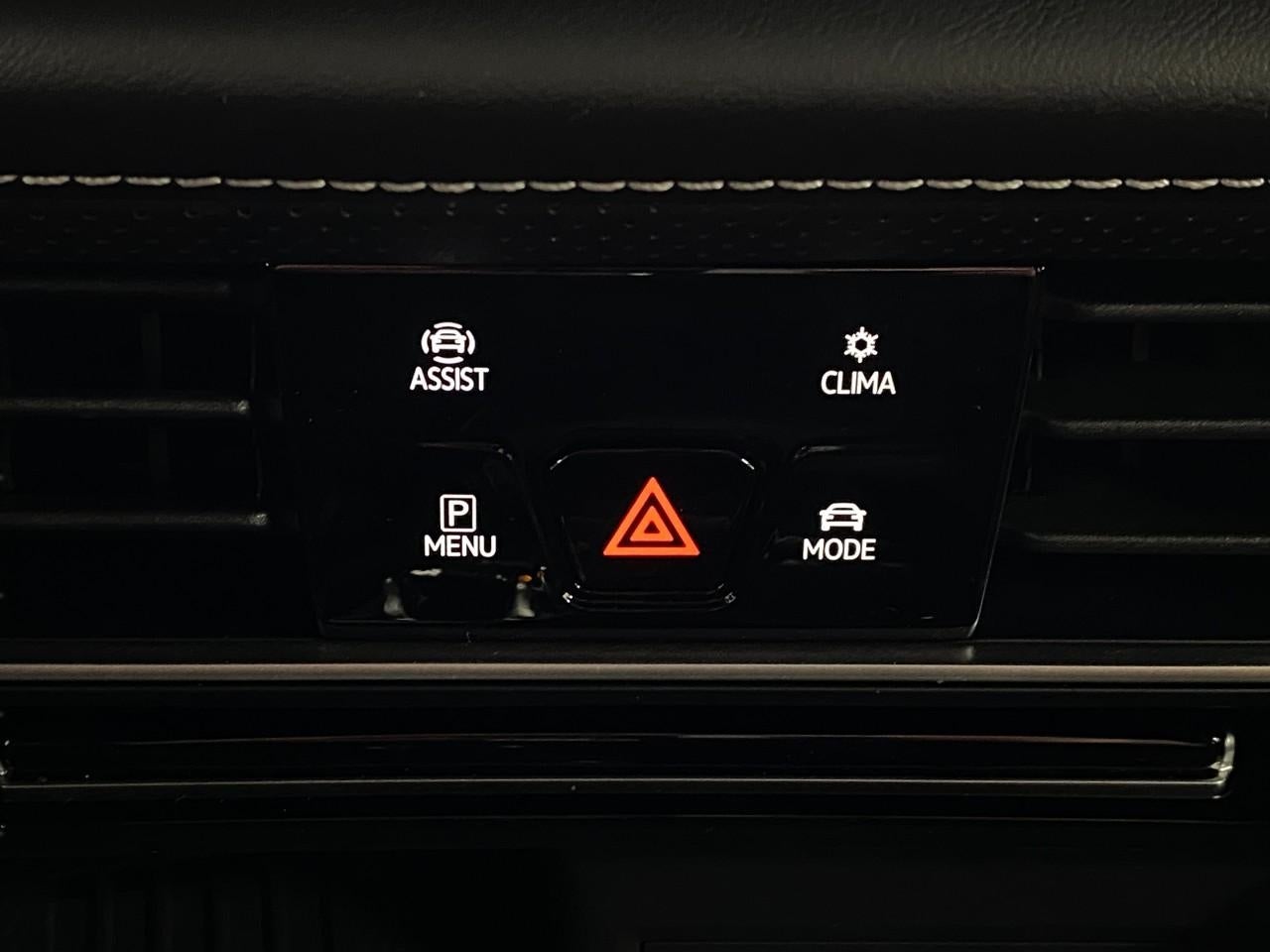 2025 Volkswagen Atlas Cross Sport 2.0T SE w/Technology 4MOTION