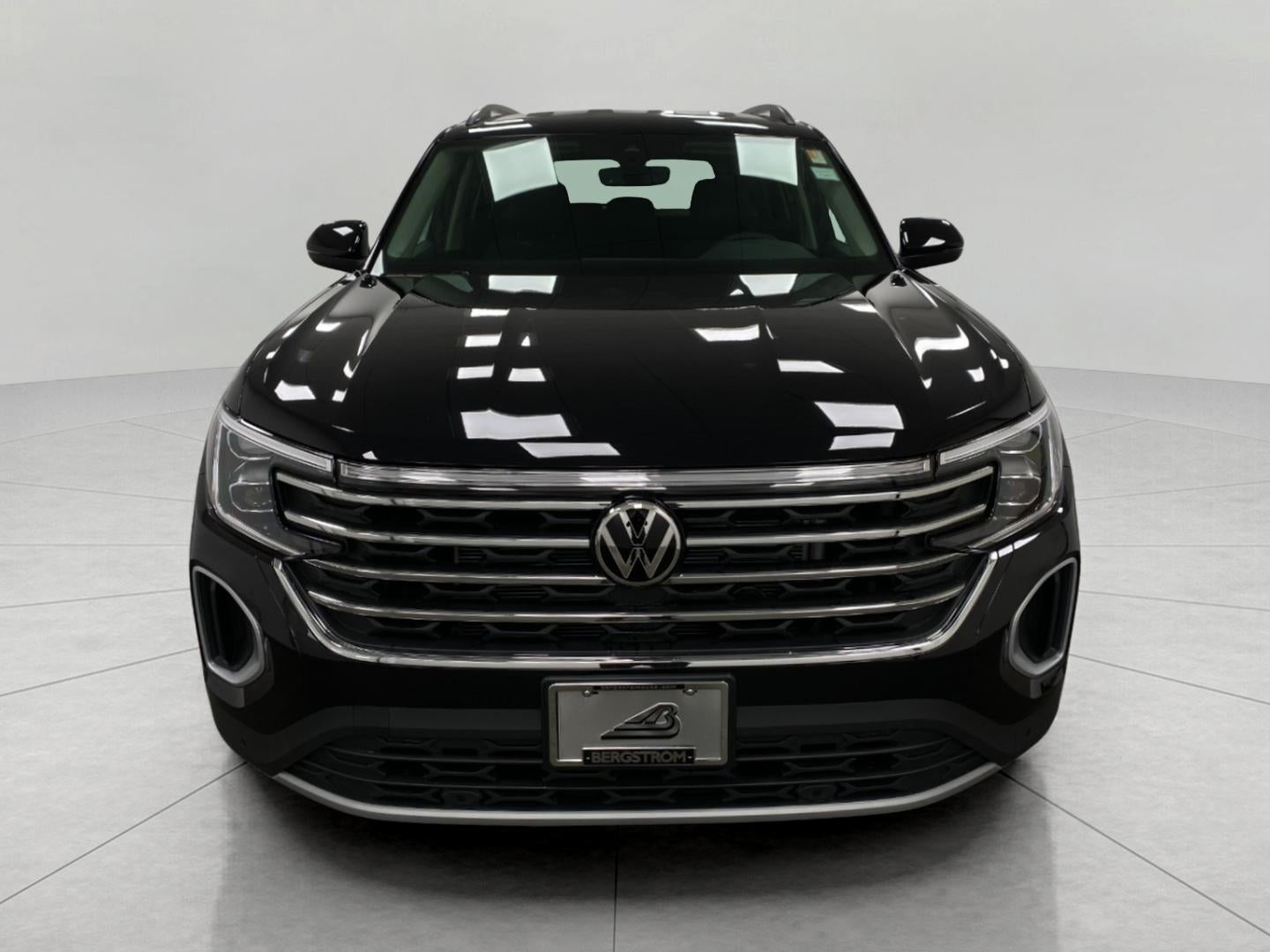 2026 Volkswagen Atlas 2.0T SE w/Technology 4MOTION