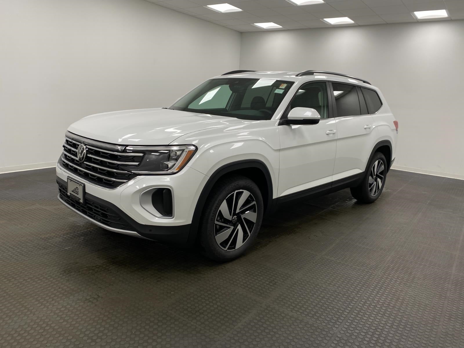 2026 Volkswagen Atlas 2.0T SE w/Technology 4MOTION