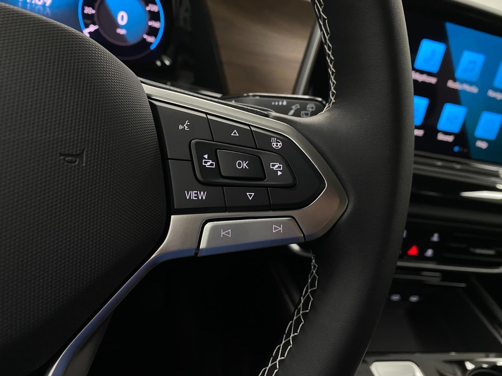 2026 Volkswagen Atlas 2.0T SE w/Technology 4MOTION
