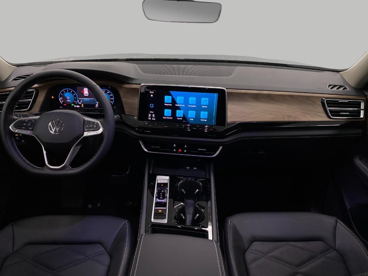 2026 Volkswagen Atlas 2.0T SE w/Technology 4MOTION