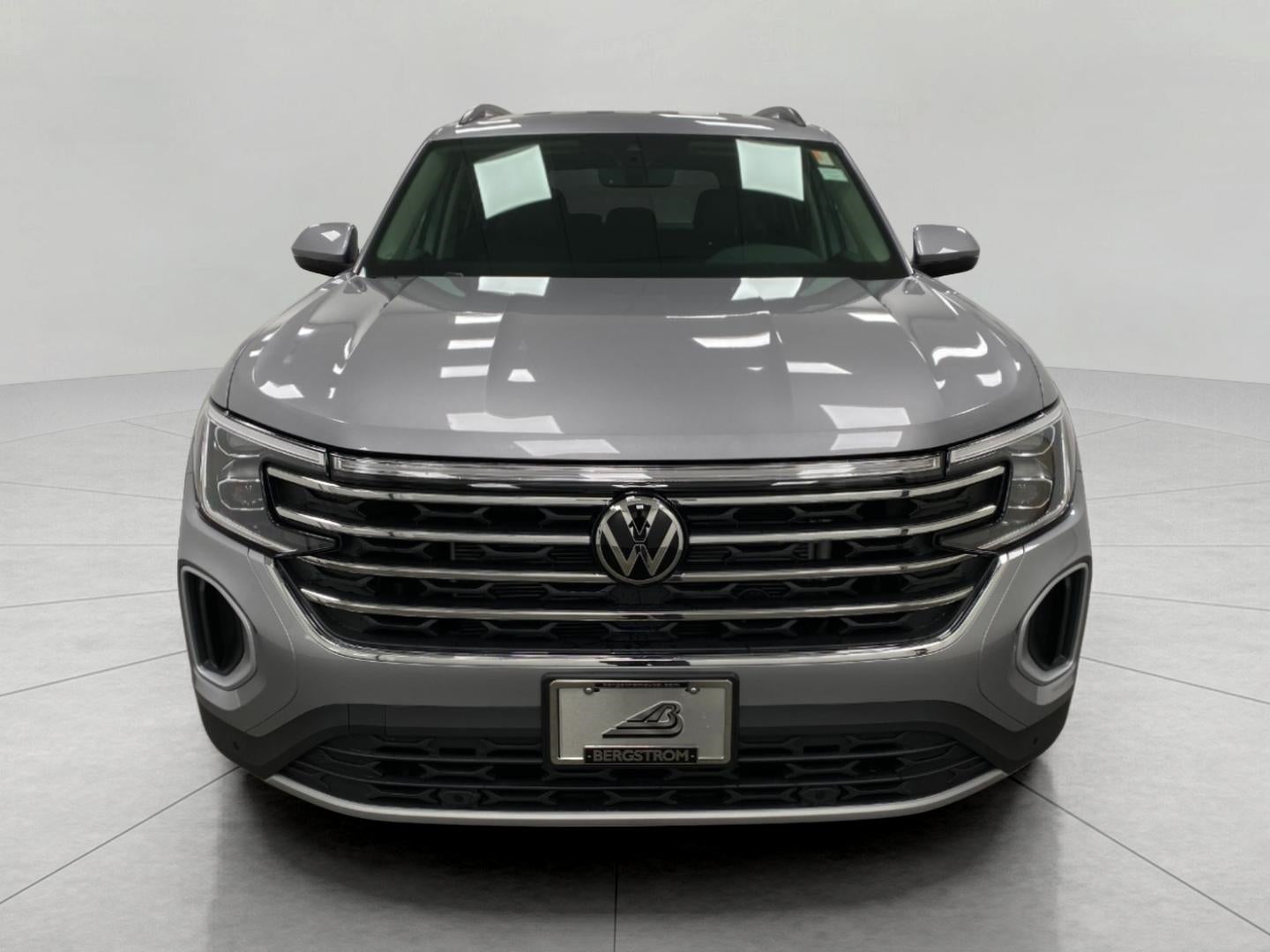 2026 Volkswagen Atlas 2.0T SE w/Technology 4MOTION