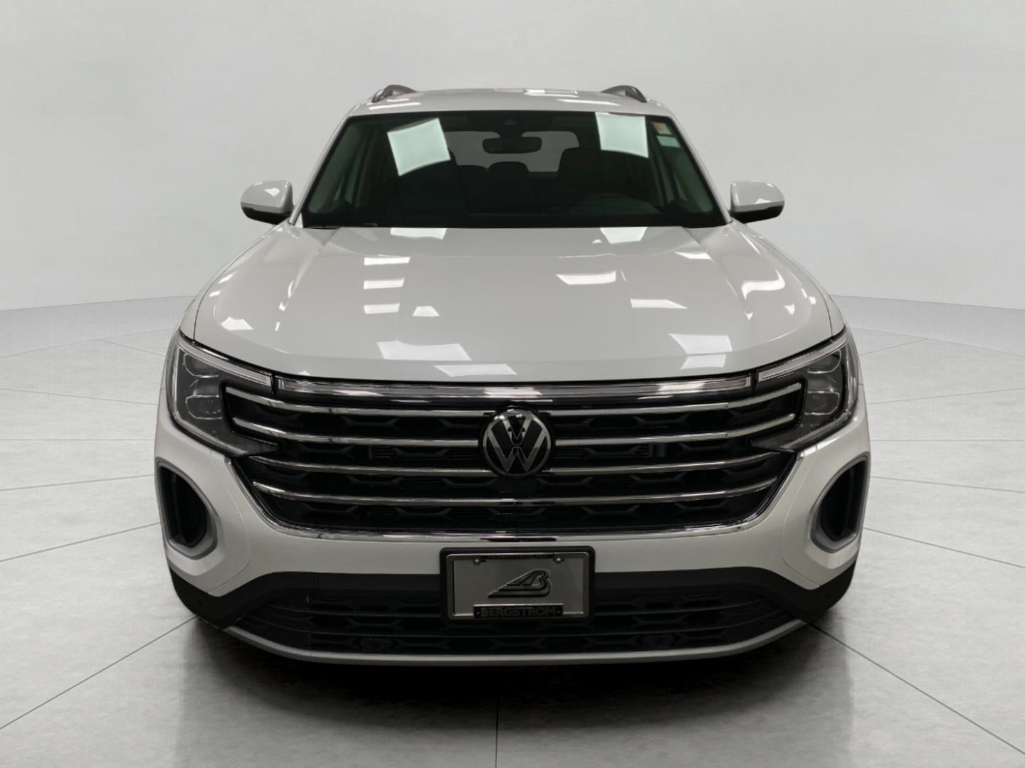 2026 Volkswagen Atlas 2.0T SE w/Technology 4MOTION