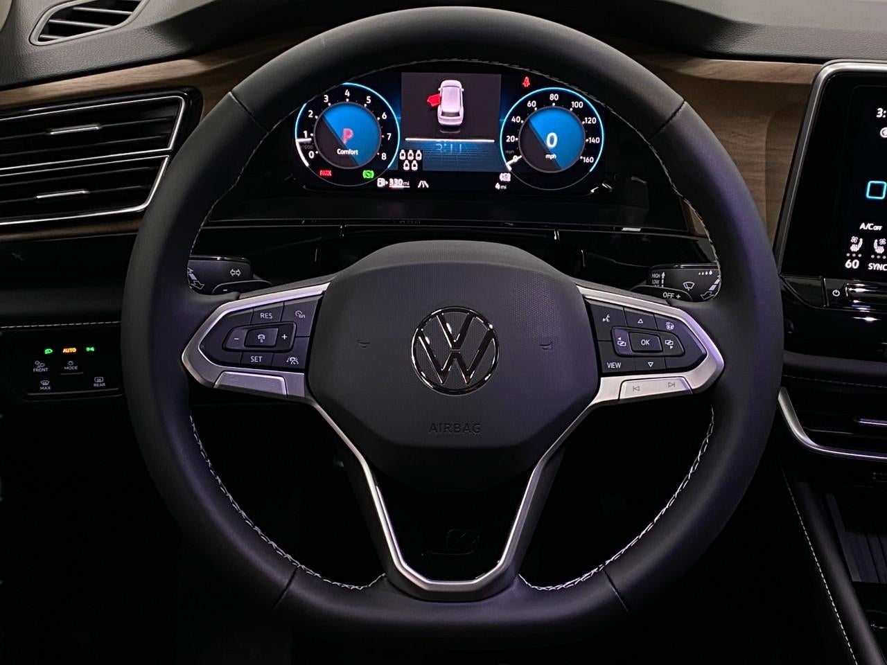 2026 Volkswagen Atlas 2.0T SE w/Technology 4MOTION