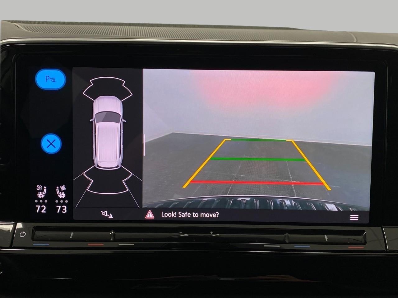 2024 Volkswagen Atlas 2.0T SE w/Technology 4MOTION