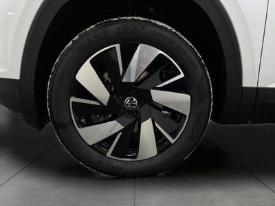 2026 Volkswagen Atlas Cross Sport 2.0T SE w/Technology 4MOTION