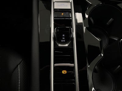 2026 Volkswagen Atlas Cross Sport 2.0T SE w/Technology 4MOTION