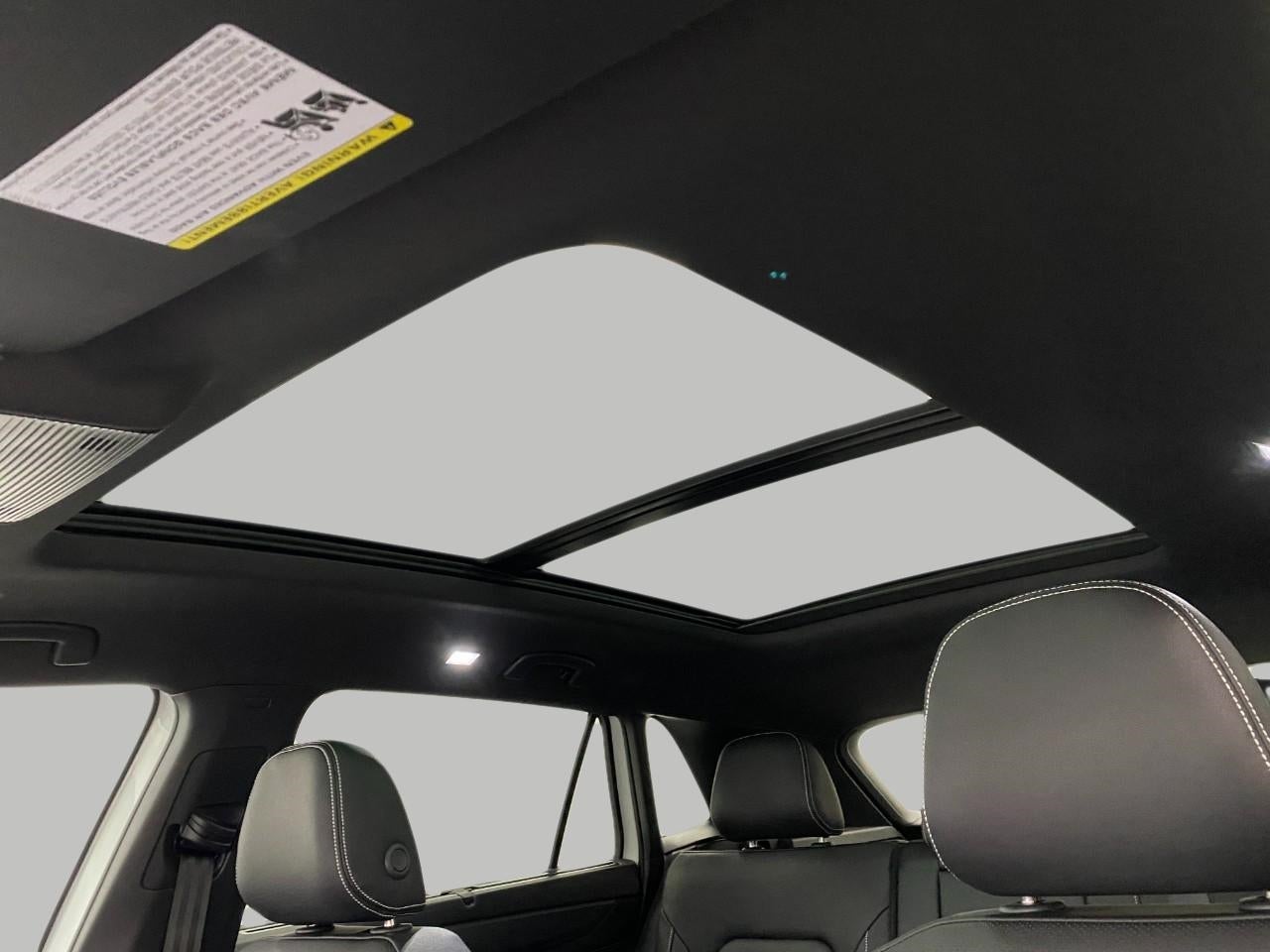 2026 Volkswagen Atlas Cross Sport 2.0T SE w/Technology 4MOTION