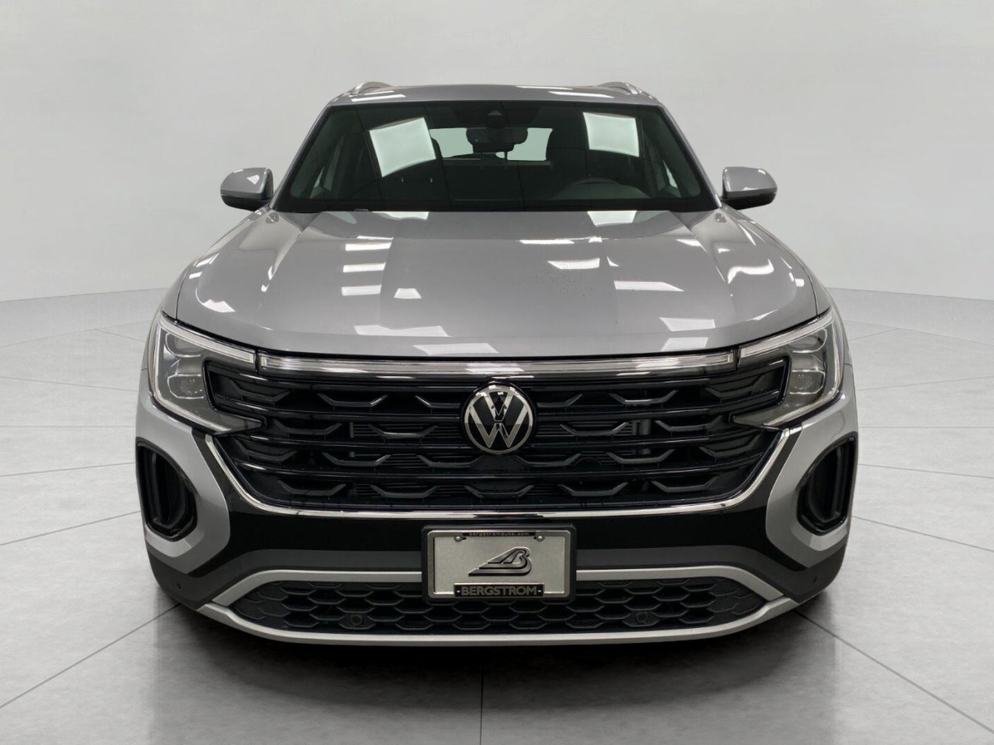 2026 Volkswagen Atlas Cross Sport 2.0T SE w/Technology 4MOTION