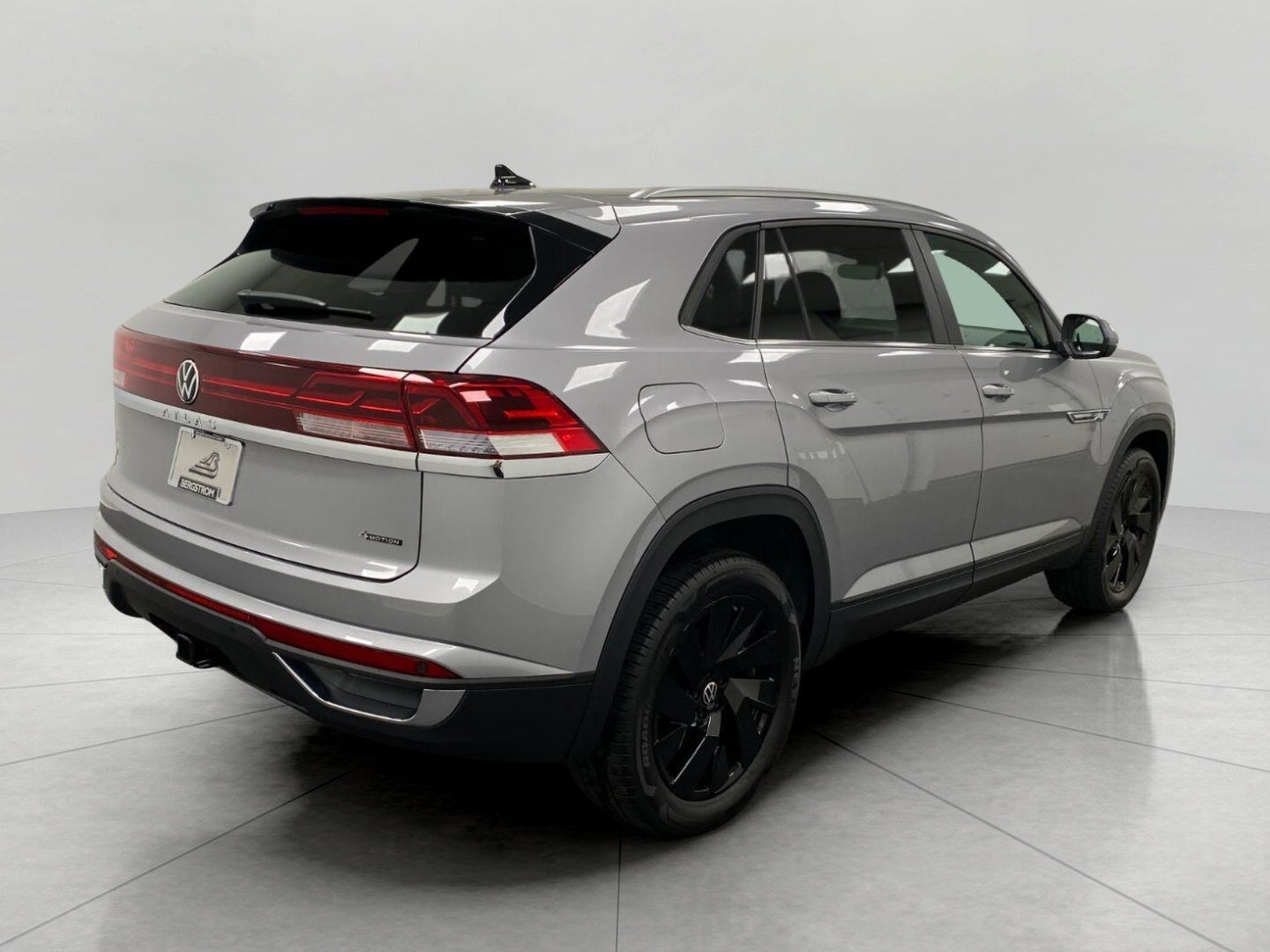 2026 Volkswagen Atlas Cross Sport 2.0T SE w/Technology 4MOTION