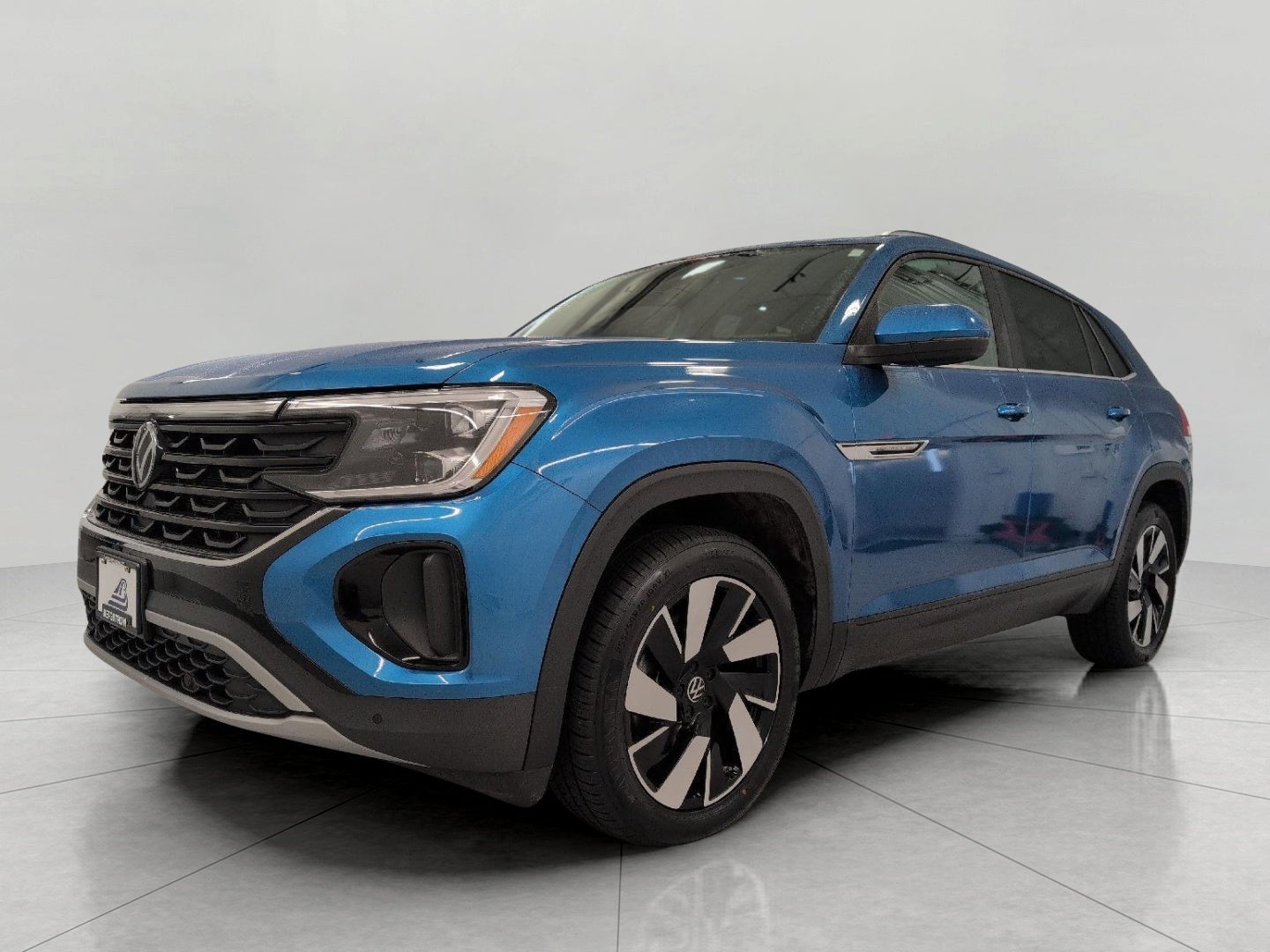 2024 Volkswagen Atlas Cross Sport 2.0T SE w/Technology 4MOTION