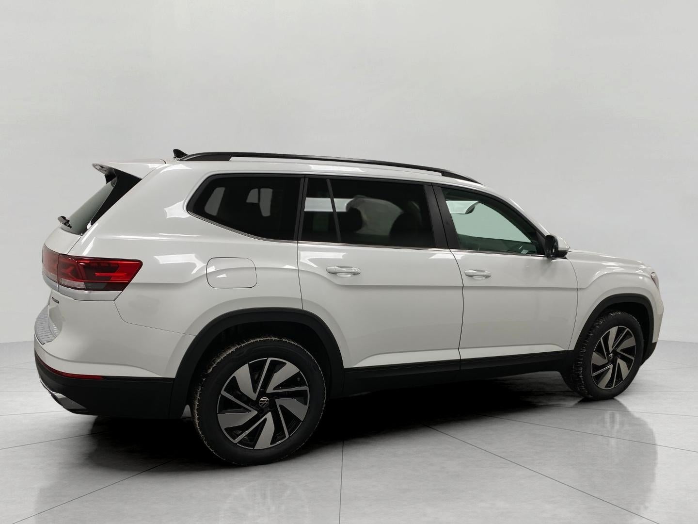 2026 Volkswagen Atlas 2.0T SE w/Technology 4MOTION