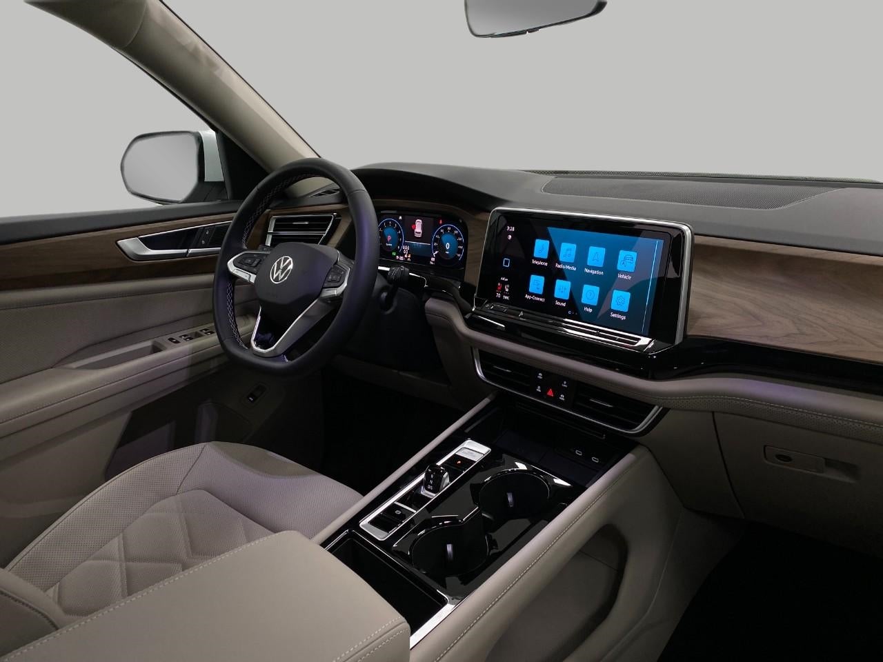 2026 Volkswagen Atlas 2.0T SE w/Technology 4MOTION