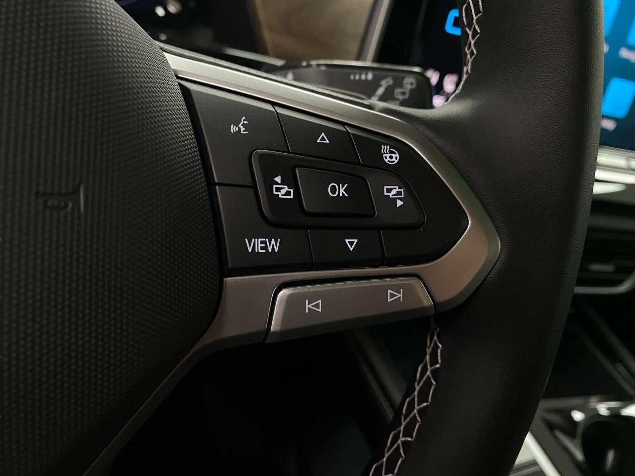 2026 Volkswagen Atlas 2.0T SE w/Technology 4MOTION