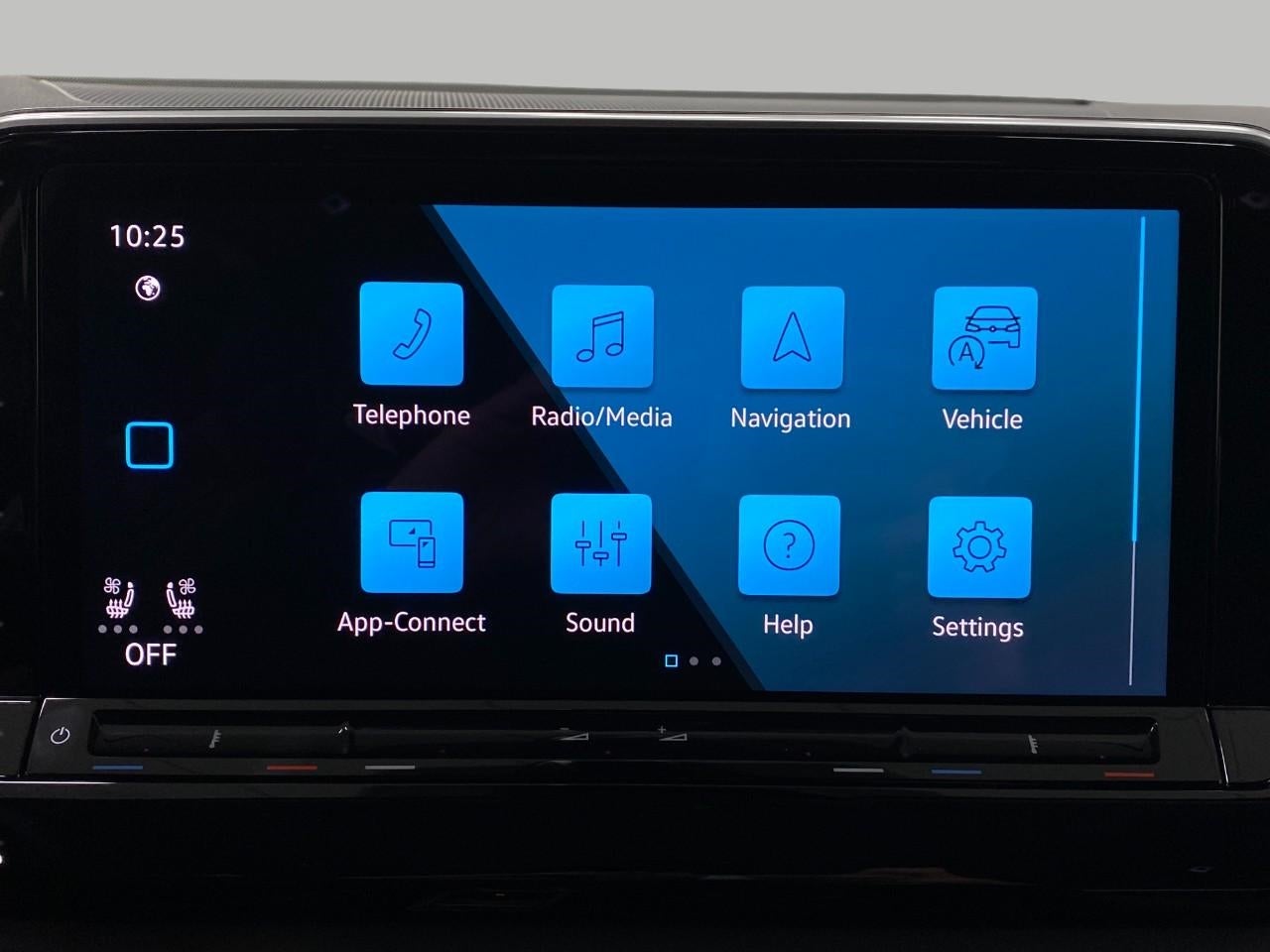 2026 Volkswagen Atlas 2.0T SE w/Technology 4MOTION