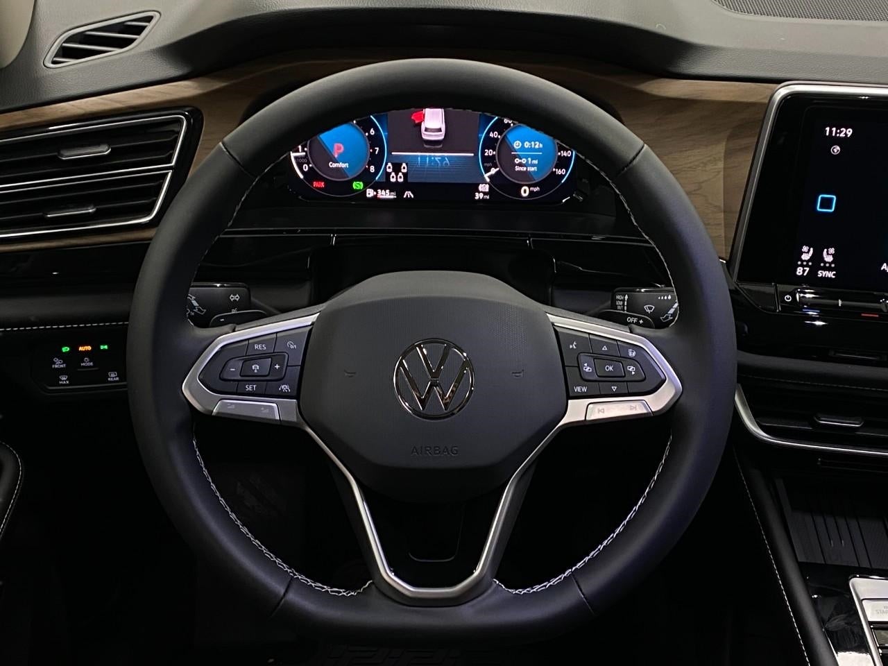 2026 Volkswagen Atlas 2.0T SE w/Technology 4MOTION