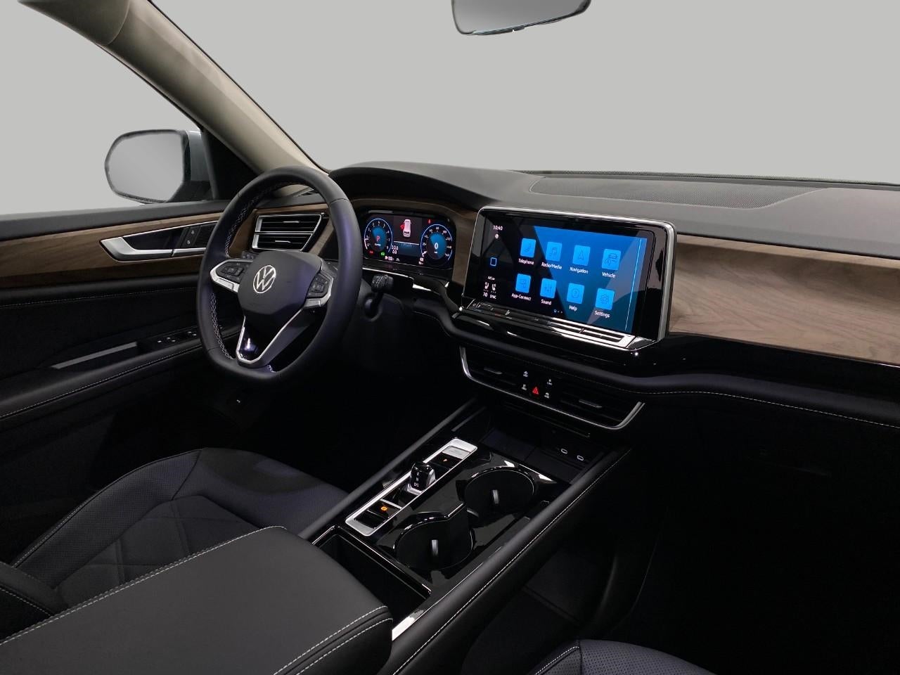 2026 Volkswagen Atlas 2.0T SE w/Technology 4MOTION