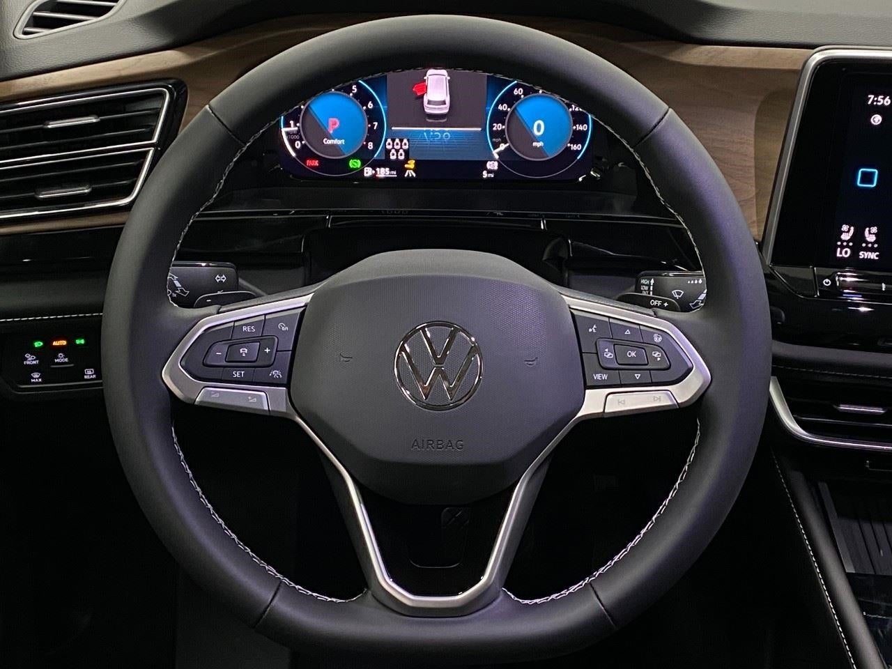 2026 Volkswagen Atlas 2.0T SE w/Technology 4MOTION