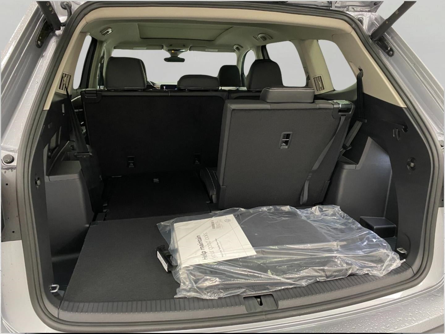2026 Volkswagen Atlas 2.0T SE w/Technology 4MOTION