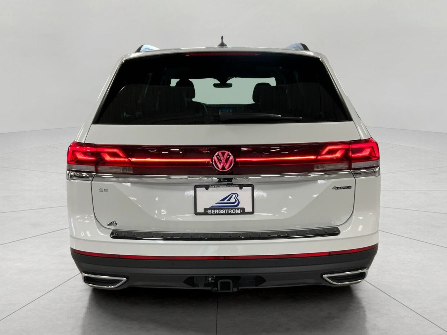 2026 Volkswagen Atlas 2.0T SE w/Technology 4MOTION
